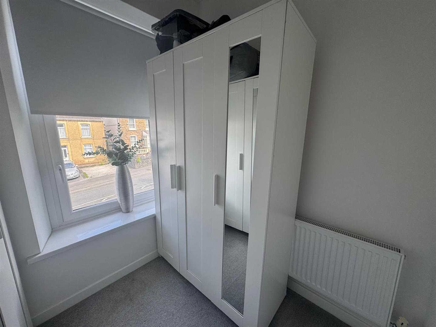 Trallwn Road, Llansamlet, Swansea, SA7 9UU